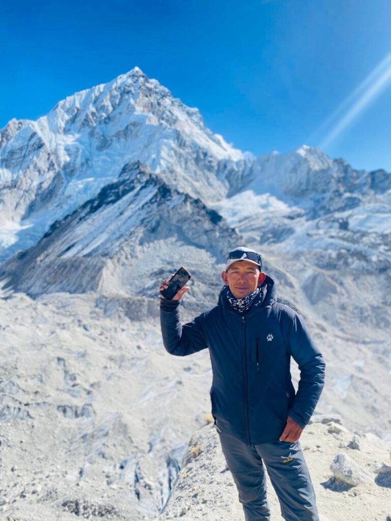 Tour guide in Nepal would be the best travel agency for your trekking journey. Tour guide is not only your experiencing partner but a performer in your journey Tour guide in Nepal would be the best travel agency for your trekking journey. Tour guide is not only your experiencing partner but a performer in your journey