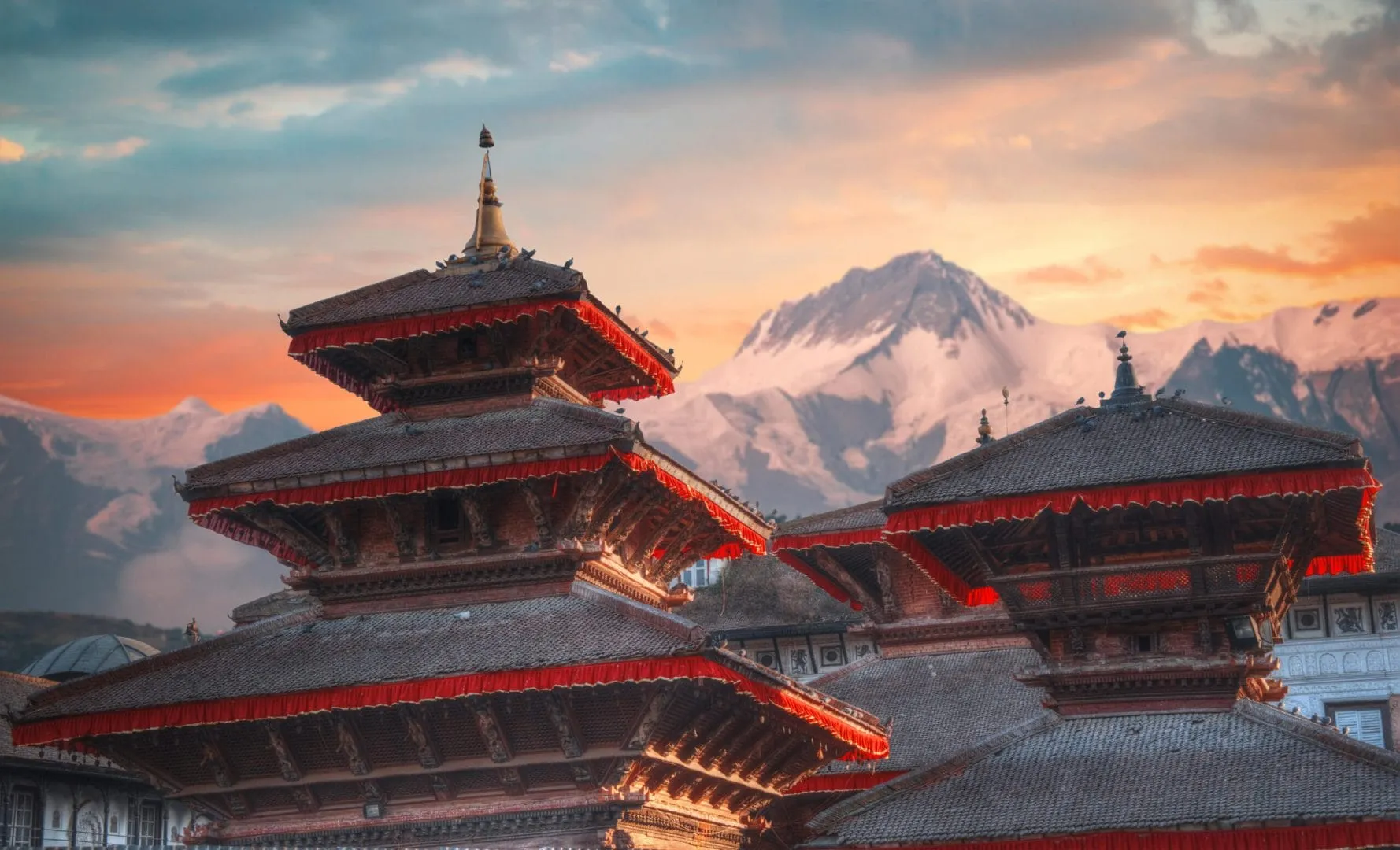 Exploring the Kathmandu Valley: Kathmandu, Lalitpur, and Bhaktapur