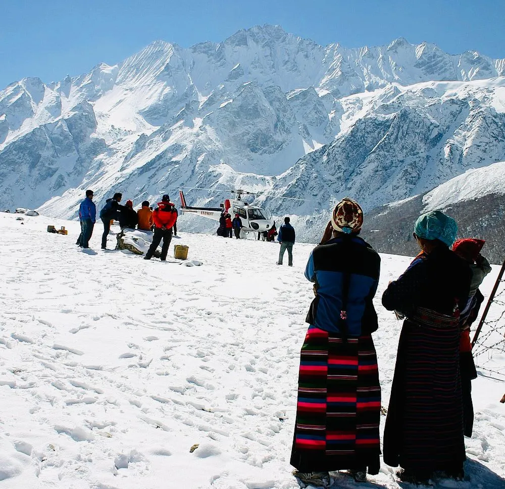 Helicopter in Mt. Everest